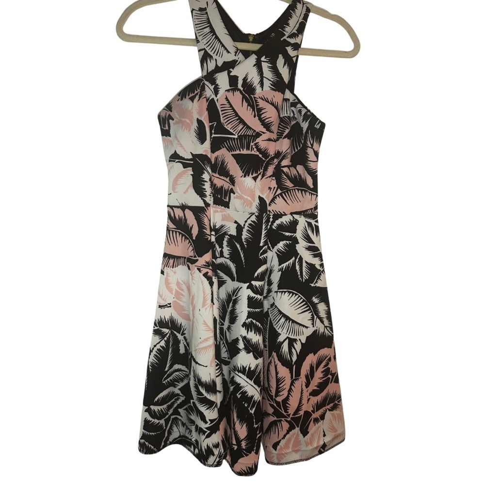 Express Palm Leaf Print Halter Dress | Size 0 | Tropical Fit &‎ Flare